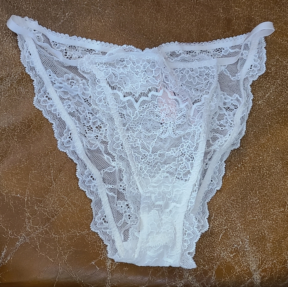 Victoria's Secret White Lace panty
